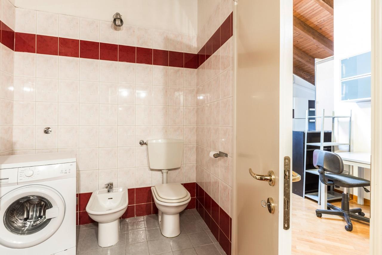 Emilia Levante 2, Bologna By Short Holidays Apartment Ngoại thất bức ảnh